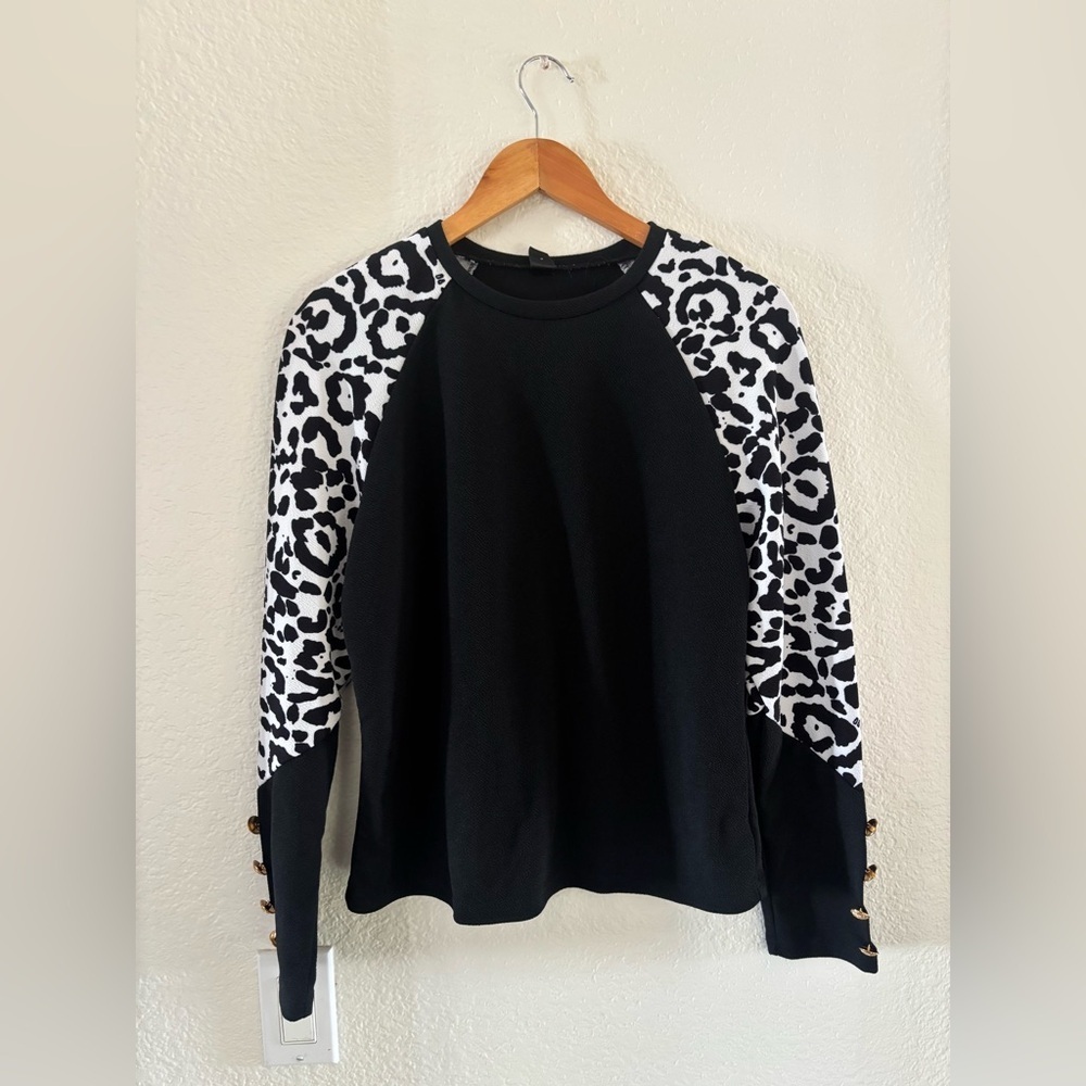 SHEIN Black and White Animal Print Long Sleeve Top